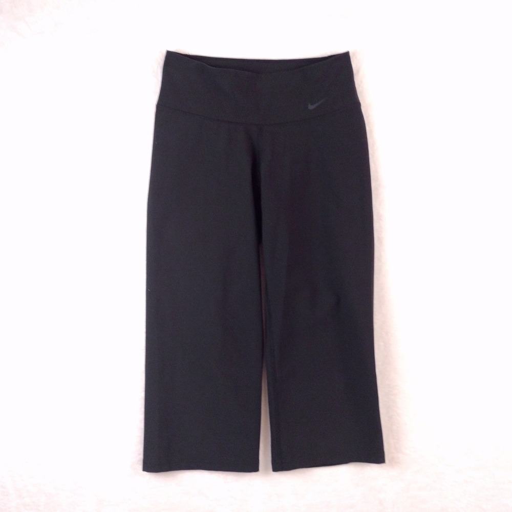 Nike Dri-FIT Legendary Crop Training Pants Black Womens XS Workout Leggings